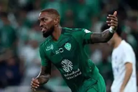 إيفان توني يتخذ قرارًا مفاجئَا لتسهيل العودة إلى الدوري الإنجليزي